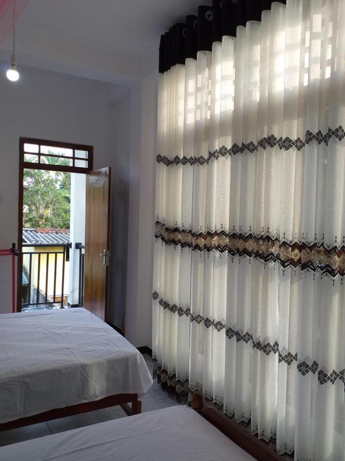 Mangohut Joy Apartment Anuradhapura Ngoại thất bức ảnh