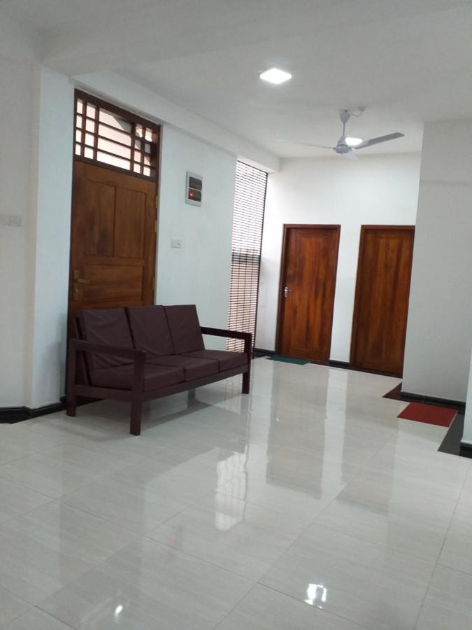 Mangohut Joy Apartment Anuradhapura Ngoại thất bức ảnh