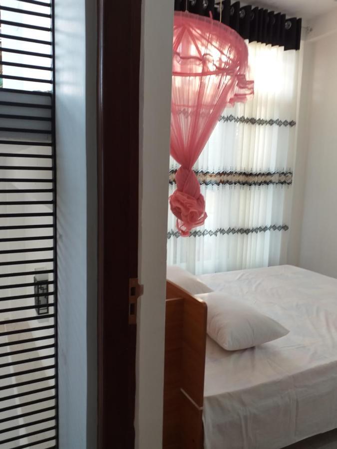 Mangohut Joy Apartment Anuradhapura Ngoại thất bức ảnh