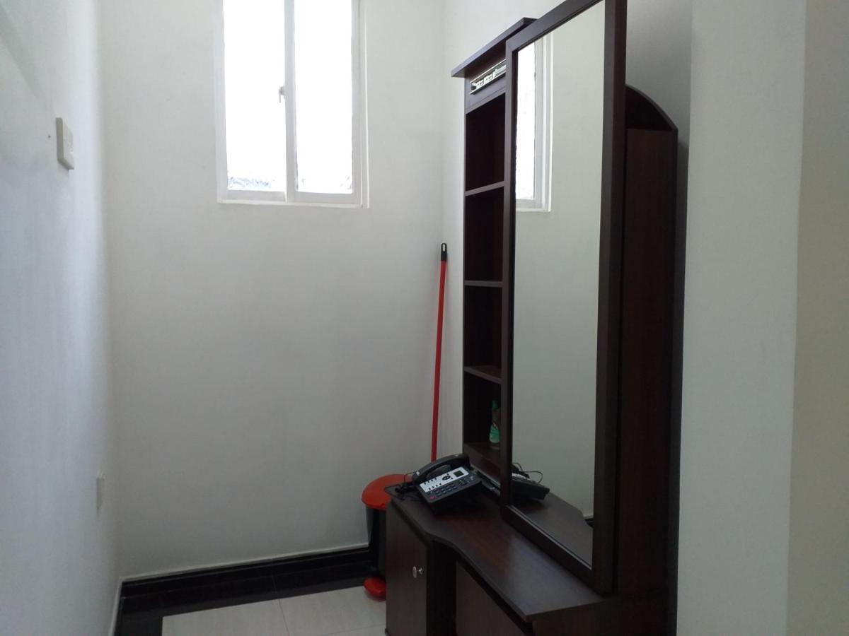 Mangohut Joy Apartment Anuradhapura Ngoại thất bức ảnh